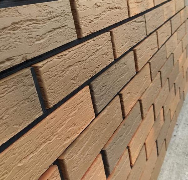 Кирпич лицевой Красный Flash Rock М150, 1НФ. Красная Гвардия