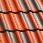 Цементно-песчаная черепица рядовая BRAAS Янтарь антик красная