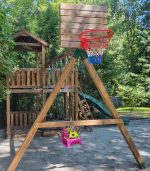 Серия TS модель 4 — кольцо баскетбольное со щитом (для частных владений)